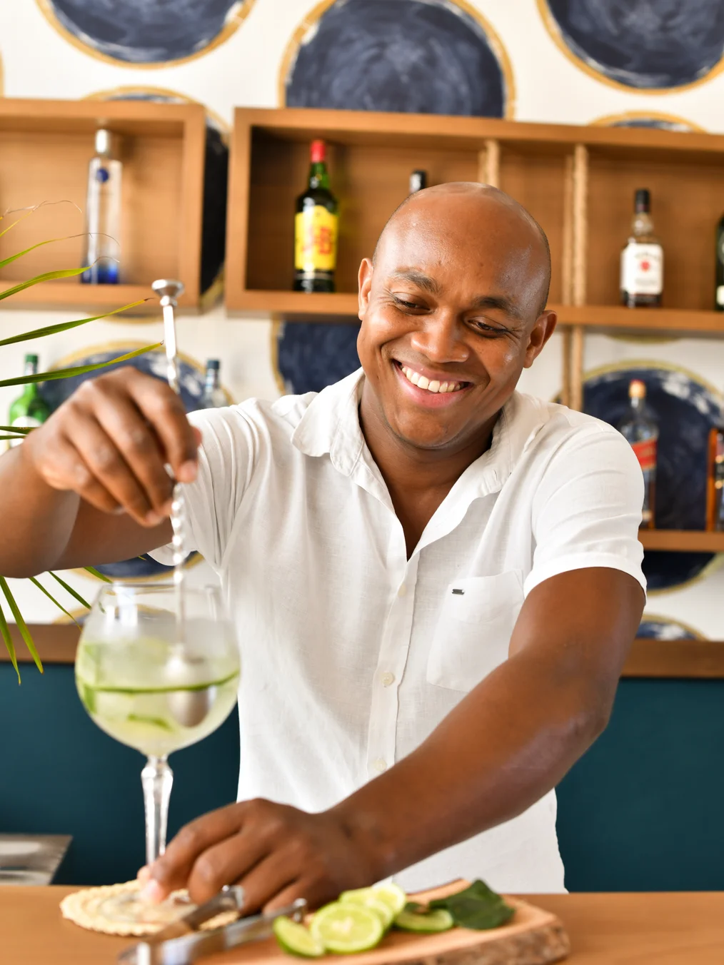 Constance Tekoma Restaurants and Bars Bar 04